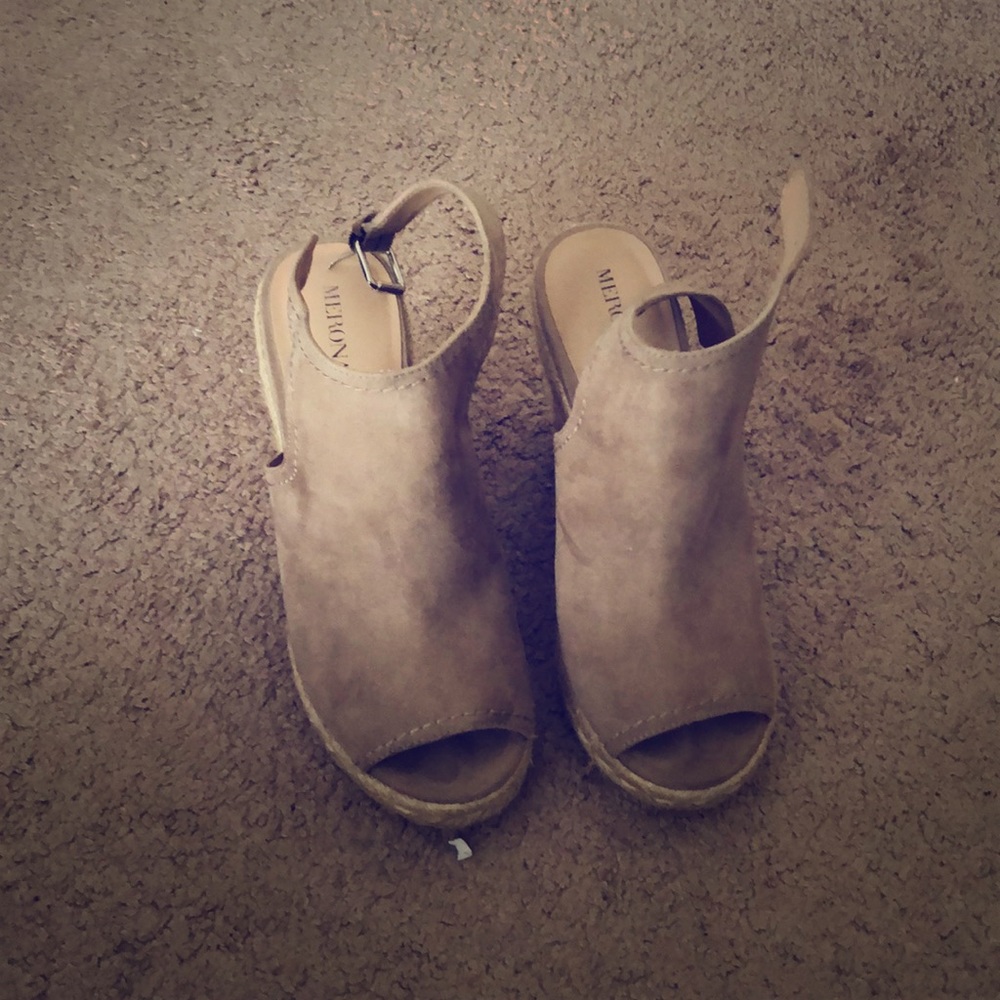 Tan wedges size size for sale